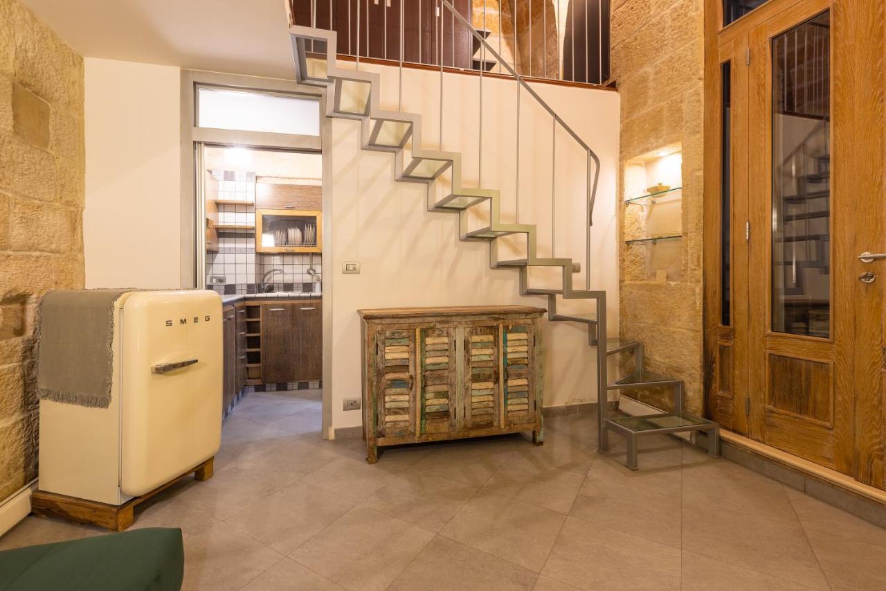 Espezia Bed & Breakfast Lecce Bagian luar foto